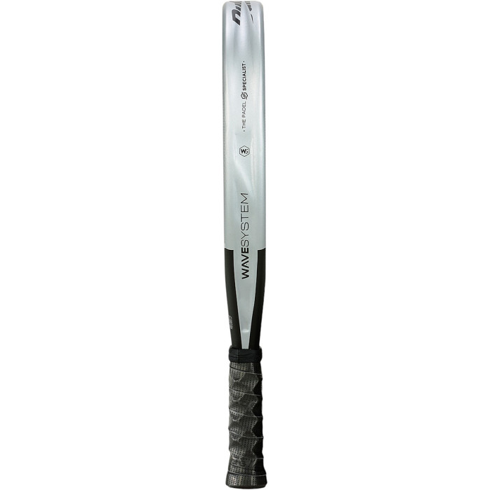 Padel test racket bullpadel neuron 2025 Padel test racket bullpadel neuron 2025