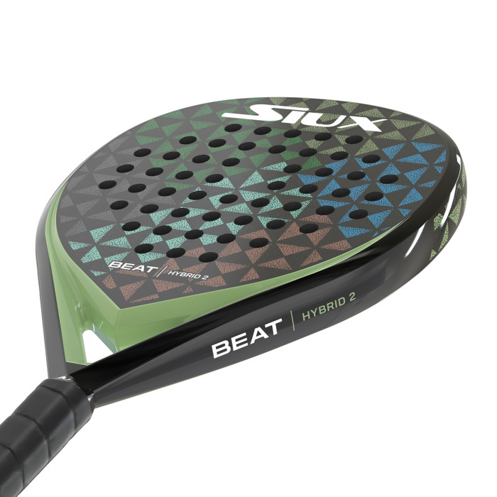 SIUX beat hybrid 2 padel racket SIUX beat hybrid 2 padel racket