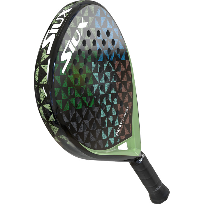 SIUX beat hybrid 2 padel racket SIUX beat hybrid 2 padel racket