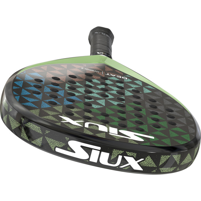 SIUX beat hybrid 2 padel racket SIUX beat hybrid 2 padel racket