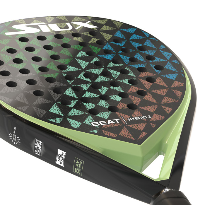 SIUX beat hybrid 2 padel racket SIUX beat hybrid 2 padel racket