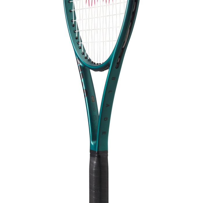 Raquette test wilson blade 98 s 18*16 v9.0 (295 gr) Raquette test wilson blade 98 s 18*16 v9.0 (295 gr)