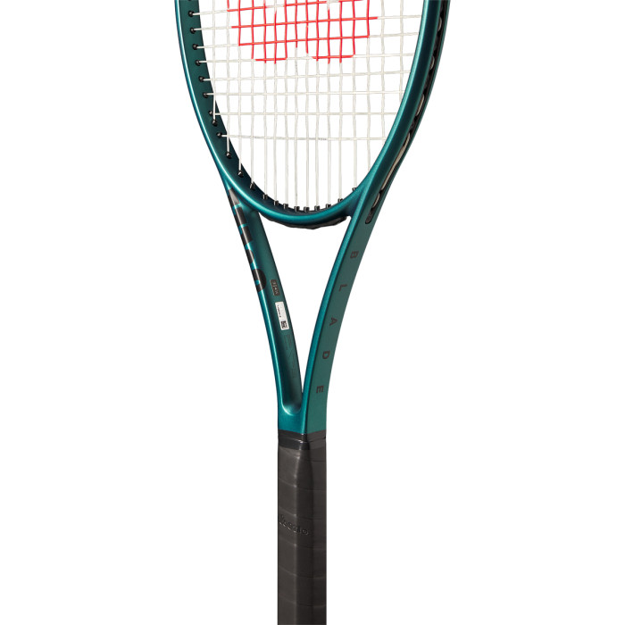 Test racket wilson blade 98 16*19 v9.0 (305 gr)