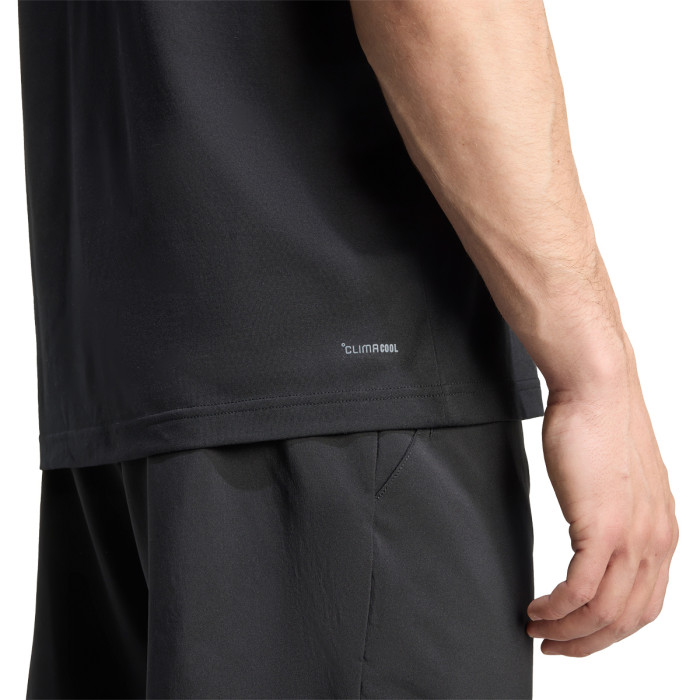 T-shirt ADIDAS graphique barricade T-shirt ADIDAS graphique barricade