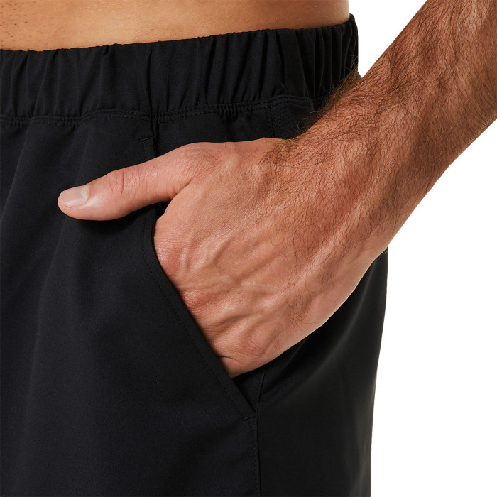 Short ASICS court 9in