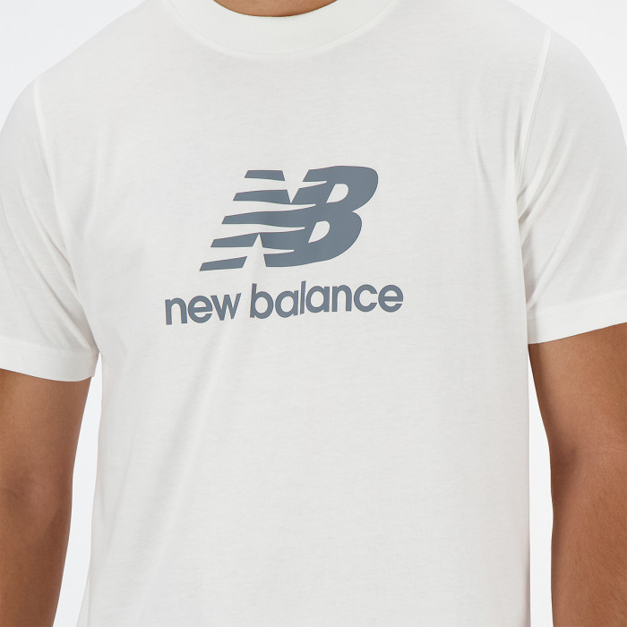 T-shirt NEW BALANCE essentials logo T-shirt NEW BALANCE essentials logo
