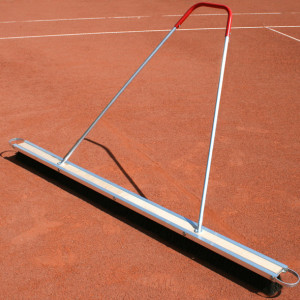 Aranga tennis broom (2 metres)
