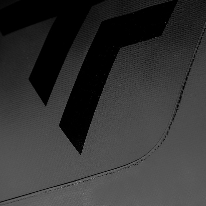 TECNIFIBRE tour endurance ultrablack 12r tennis bag TECNIFIBRE tour endurance ultrablack 12r tennis bag