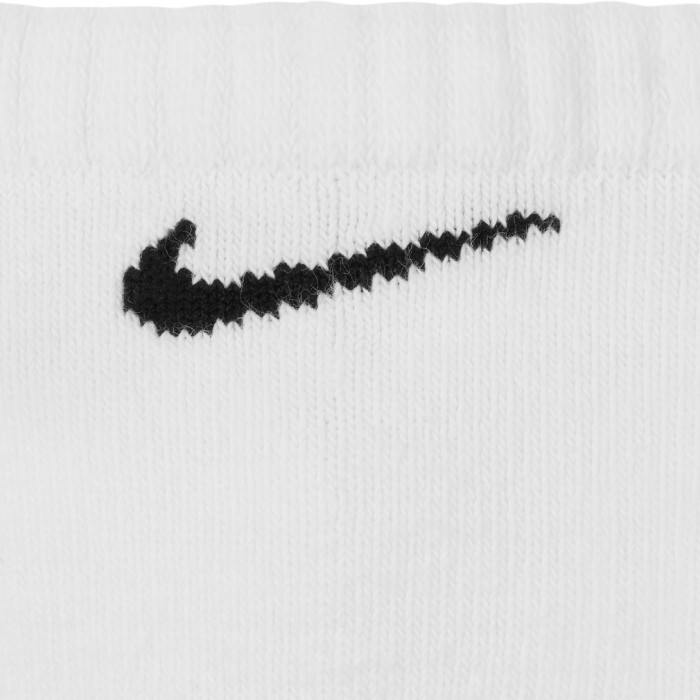 3 pairs of NIKE cushion socks (no show) 3 pairs of NIKE cushion socks (no show)