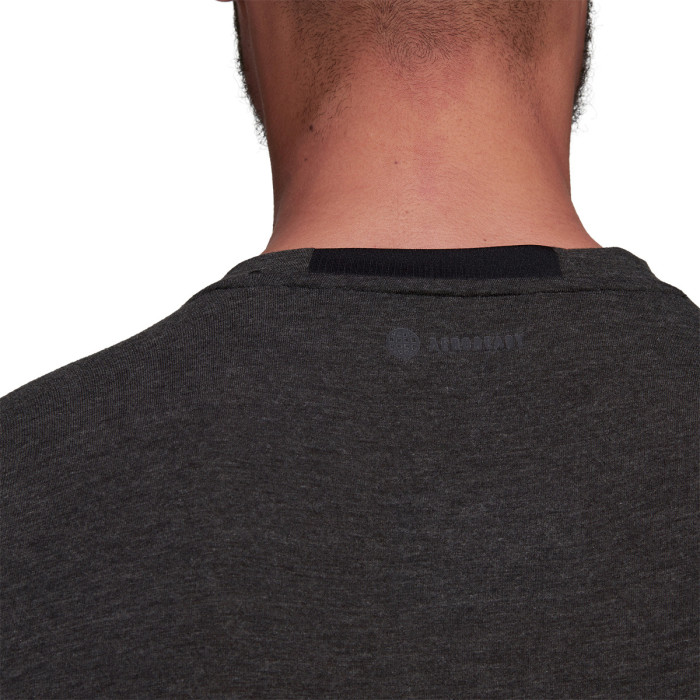 ADIDAS d4t t-shirt ADIDAS d4t t-shirt