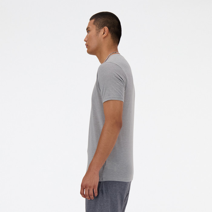 T-shirt NEW BALANCE essentials heathertech T-shirt NEW BALANCE essentials heathertech