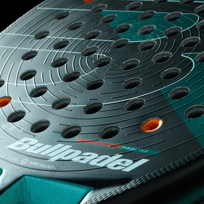 Padel racket BULLPADEL hack 04 hybrid 2025