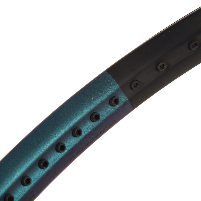 Raquette occasion de tennis wilson ultra 100 v 4.0 (300 gr) Raquette occasion de tennis wilson ultra 100 v 4.0 (300 gr)