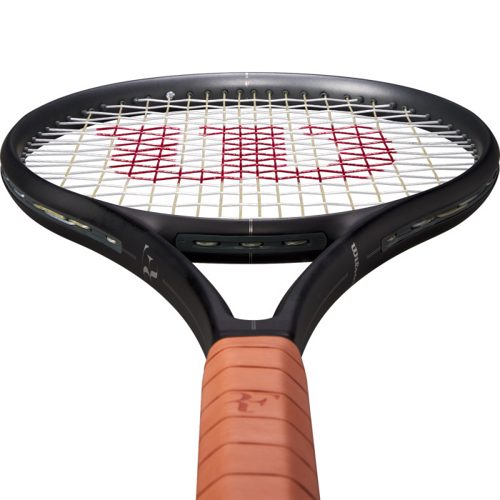 Raquette test wilson rf 01 future lite (265 gr) Raquette test wilson rf 01 future lite (265 gr)