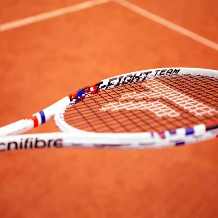 TECNIFIBRE junior t-fight team 24 rakete