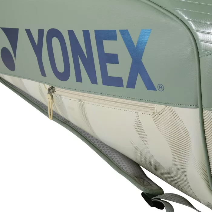 YONEX expert bag 02626