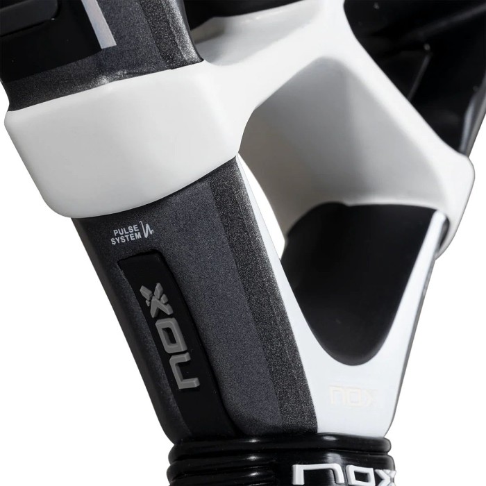 NOX quantum carbon 12k padel racket