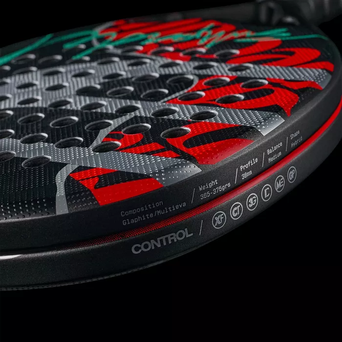 BULLPADEL ionic control 26 padel racket
