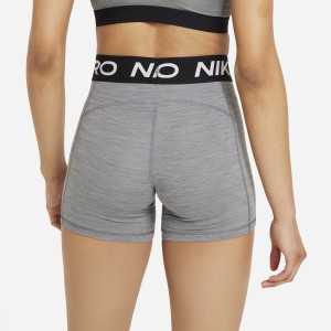 Women's NIKE pro 365 shorts