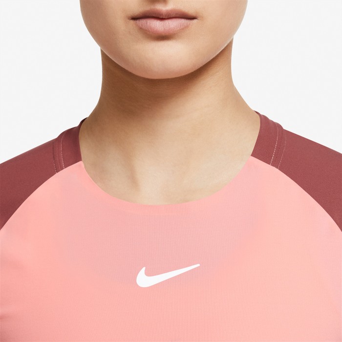 T-shirt NIKE femme advantage