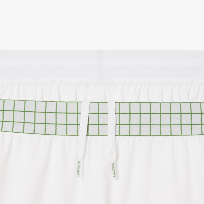 Short LACOSTE on court athlete