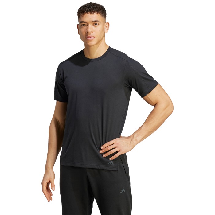 ADIDAS yoga base t-shirt