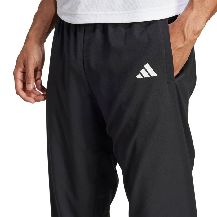 Pantalon ADIDAS walk on gameset