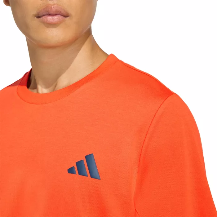 T-shirt ADIDAS brand moment