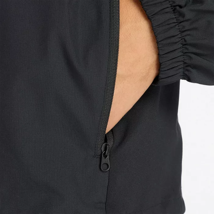 Jaka NEW BALANCE essentials performance