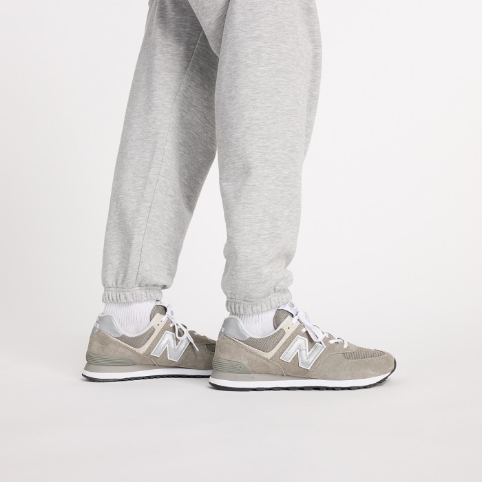 Pantalon NEW BALANCE essentials french terry