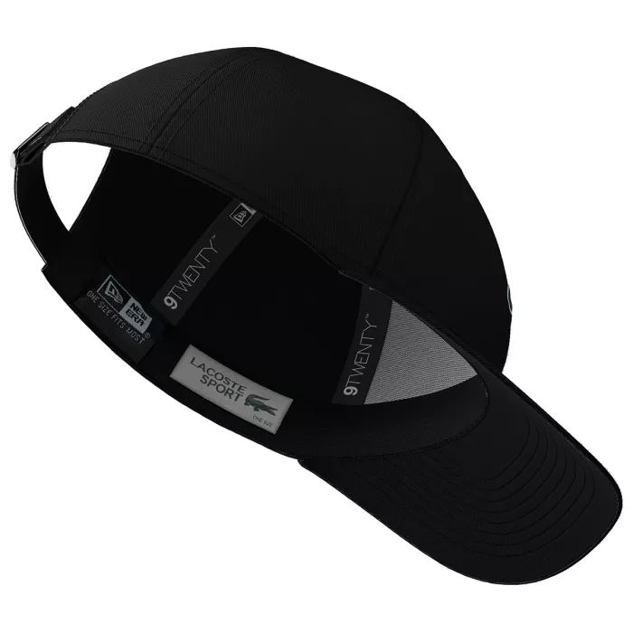 Cepure era LACOSTE