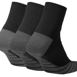 3 pairs of NIKE everyday max cushioned ankle socks