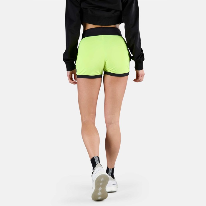 Women's HYDROGEN tech shorts