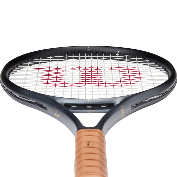 Raquette WILSON rf 01 laver cup (300 gr)