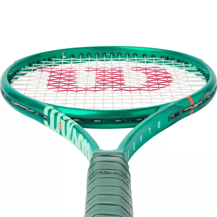 WILSON Blade 98 18*20 v10 (305 gr) tenisa rakete