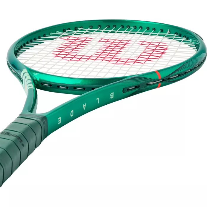 WILSON Blade 100L V10 (285 g) tenisa rakete