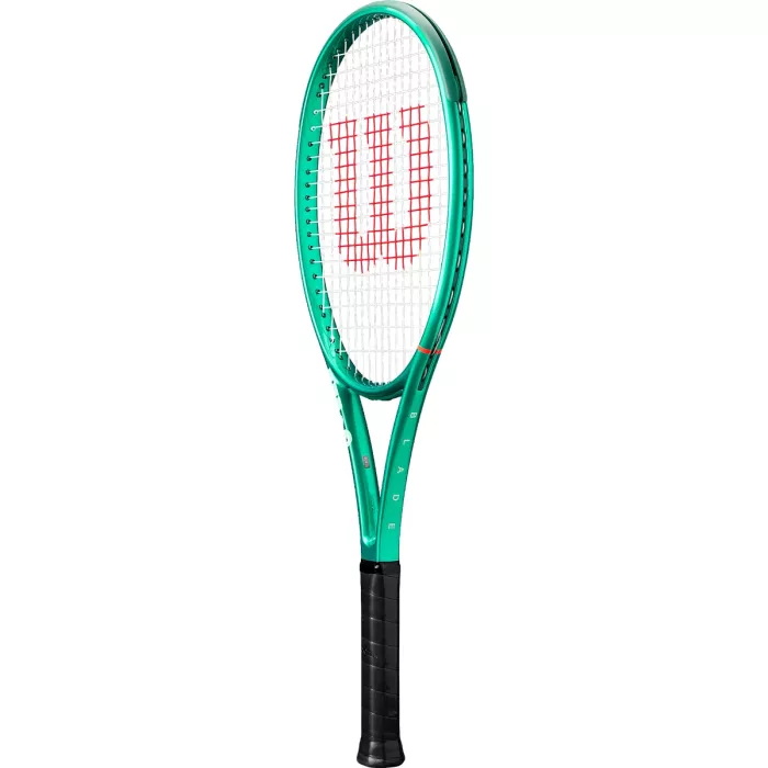 WILSON Blade 101 Team v10 tenisa rakete (275 g) (ar stīgām)