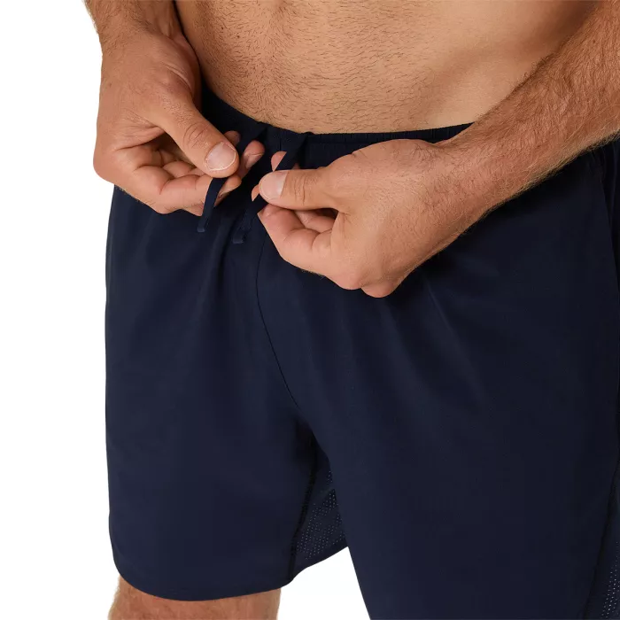 Short ASICS core 7in