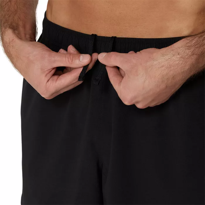 Short ASICS court 9in