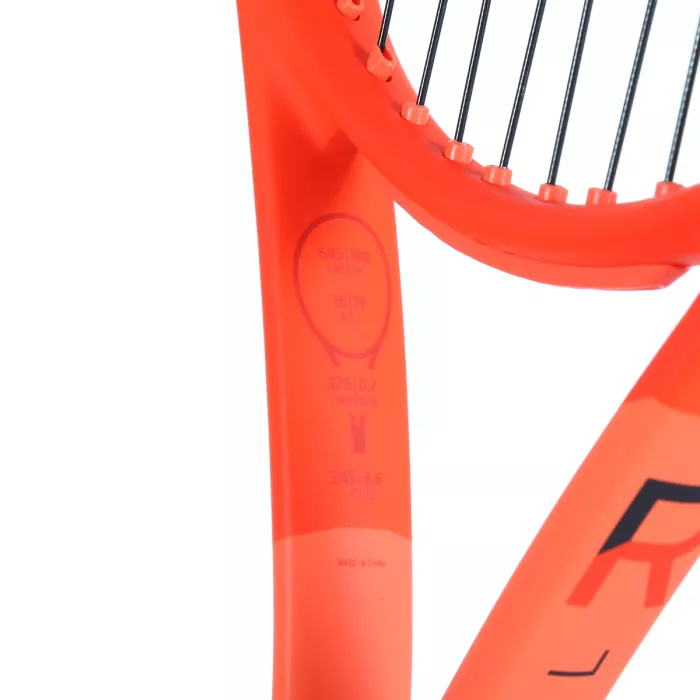 Raquette HEAD junior radical 26