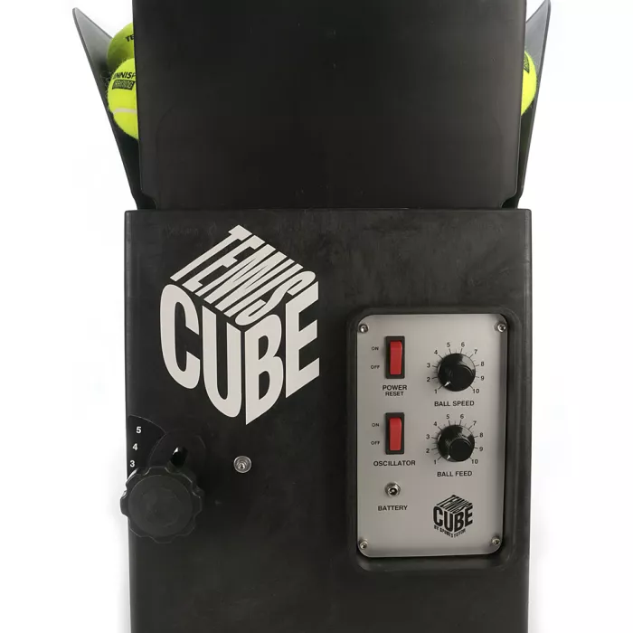 TUTOR cube battery-powered ball launcher
