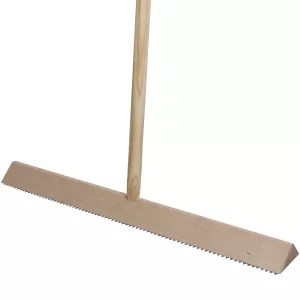 Wooden scraper 70 cm with handle