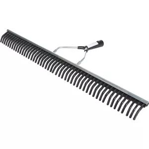 75 cm wide rubber rake with wooden handle