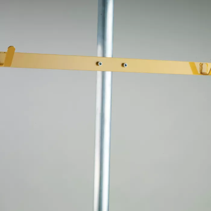 Alu support for sweeping net