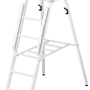 Top-of-the-range tennis umpire chair