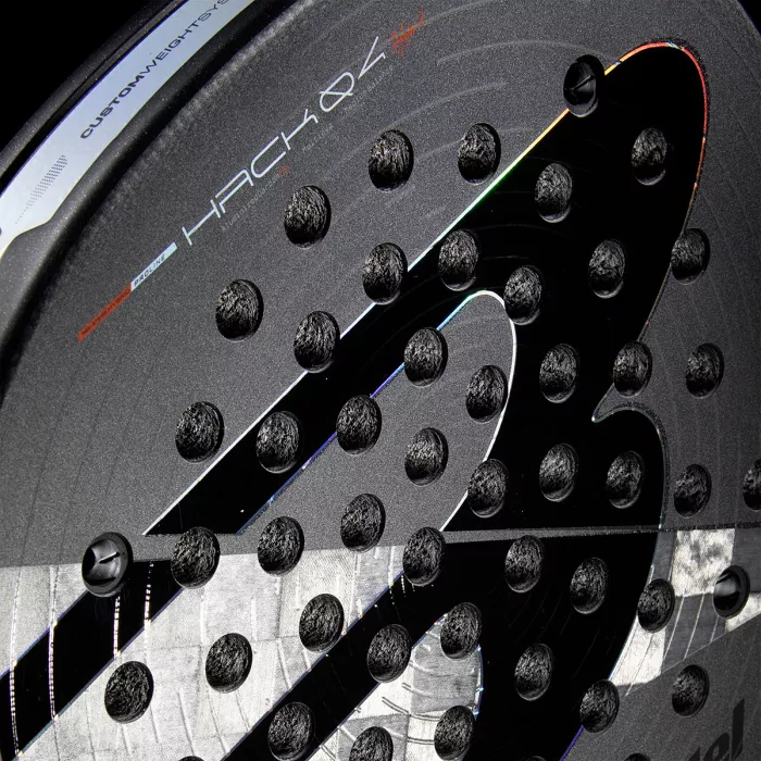 BULLPADEL hack 04 hybrid 2026 padel racket