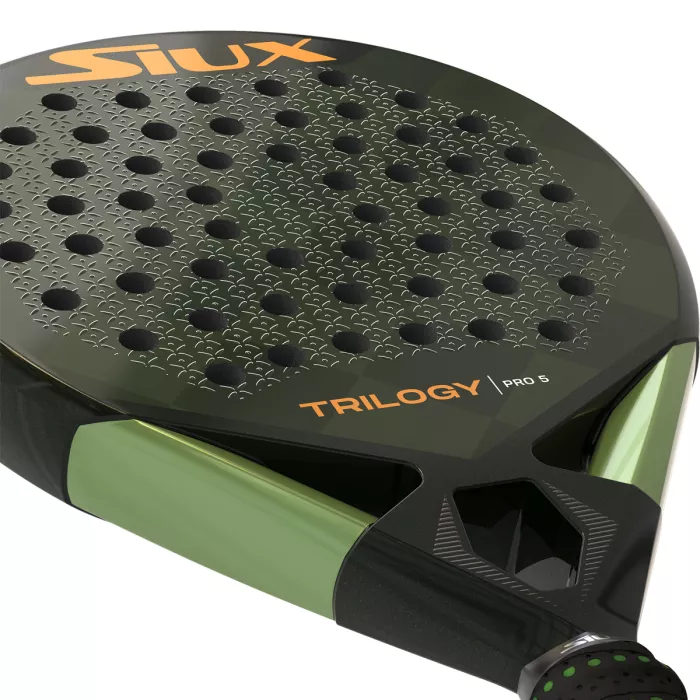 SIUX trilogy pro 5 padel racket