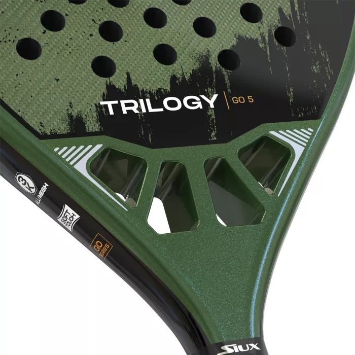 SIUX trylogy go 5 padel racket