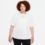 Women's NIKE essentials plus size t-shirt