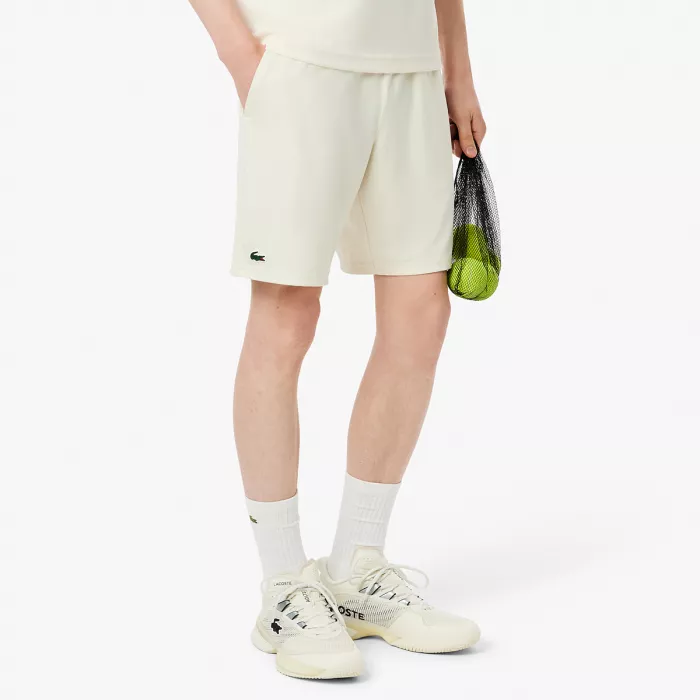 Short LACOSTE on court athlete